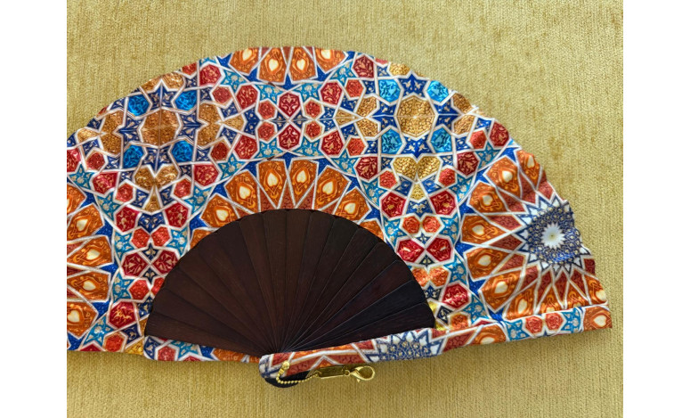 Abanico batik arabesco