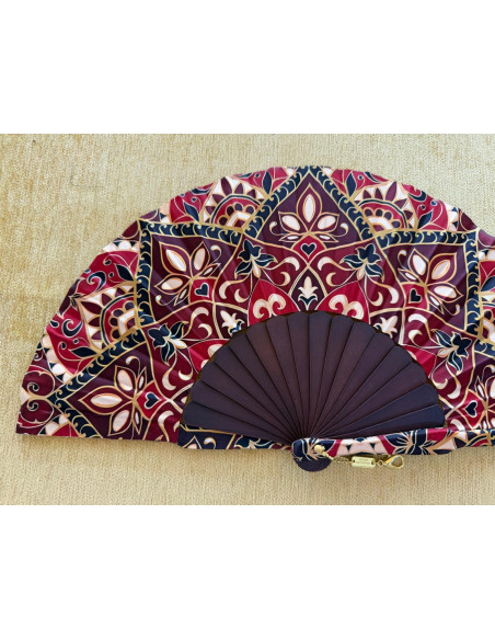 Abanico batik arabesco