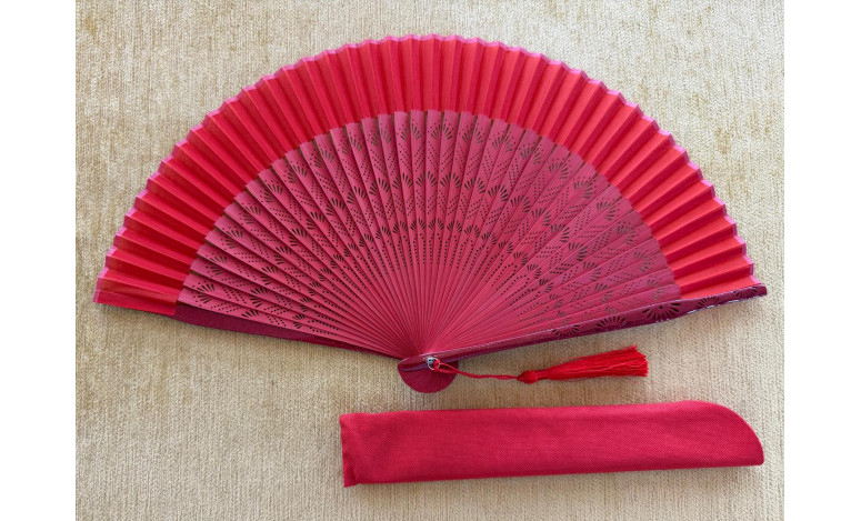 Abanico bambú baraja rojo