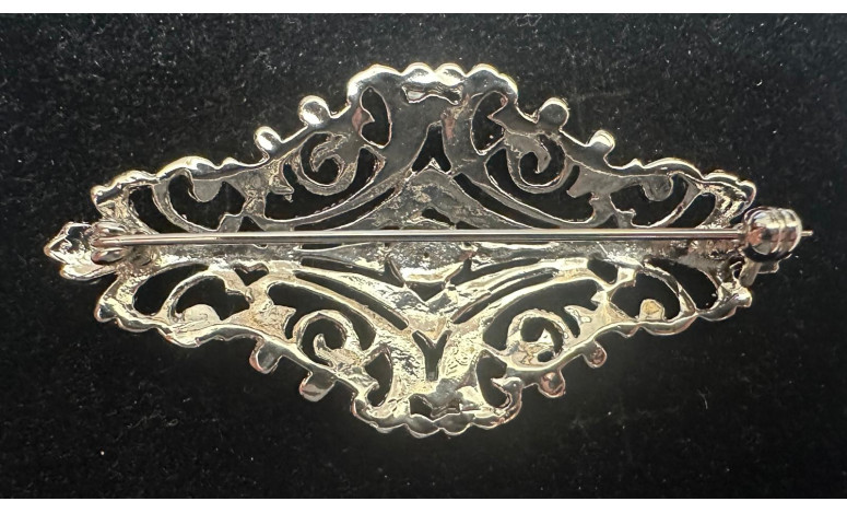 Broche mantilla rodio