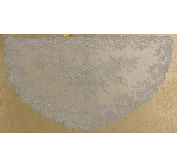 Mantilla media luna oro-marfil 2