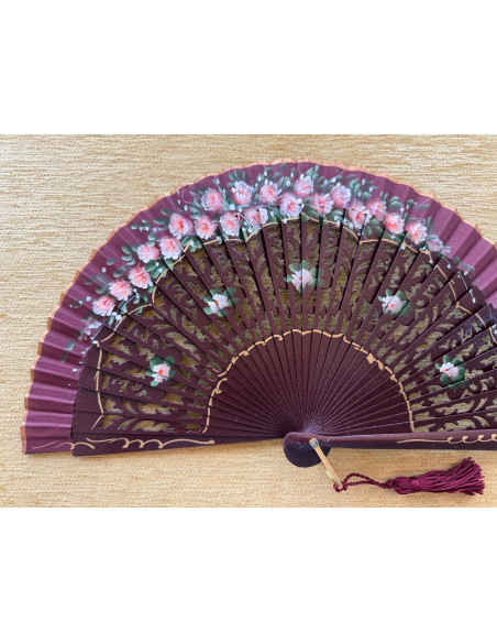 Abanico bolso flores calado