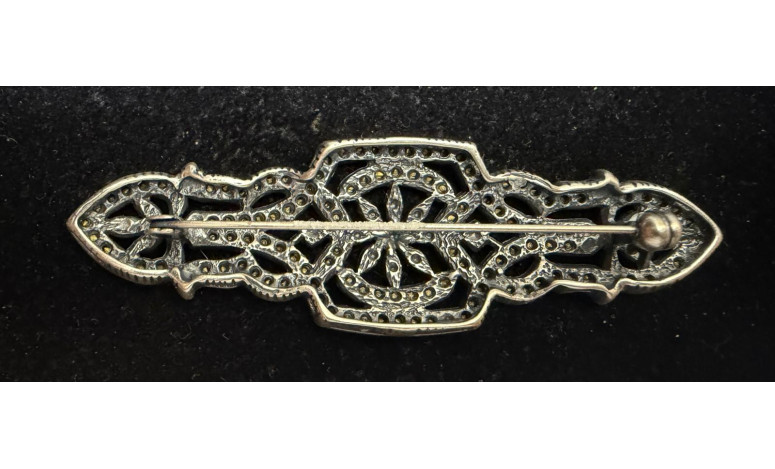 Broche mantilla plata