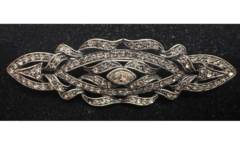 Broche plata mantilla