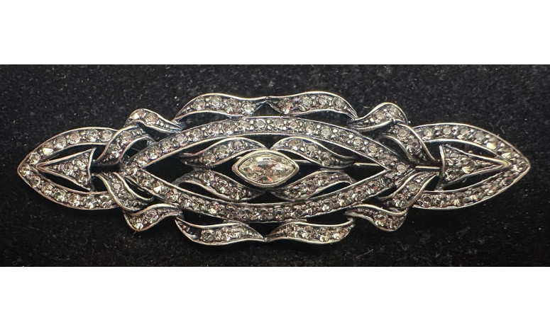 Broche plata mantilla