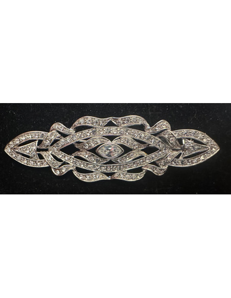 Broche plata mantilla