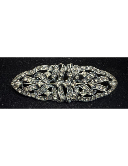 Broche mantilla plata