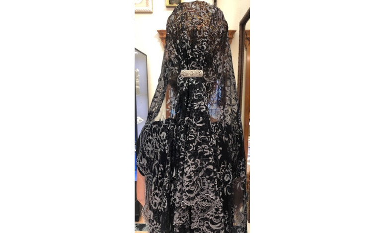 Mantilla máquina 100*220 negro-plata