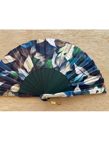 Abanico batik flores