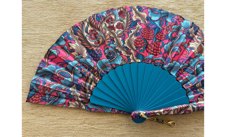 Abanico batik flores