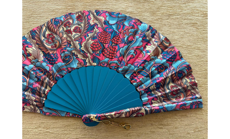 Abanico batik flores