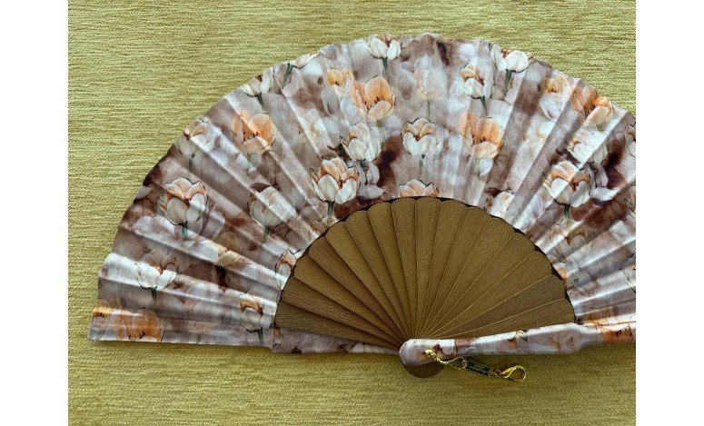 Abanico batik flores