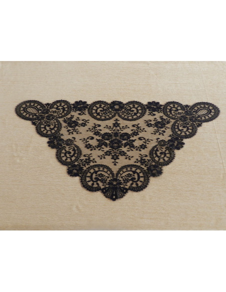 Mantilla triangular 60*120