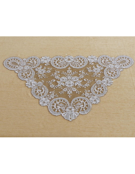 Mantilla triangular 60*120