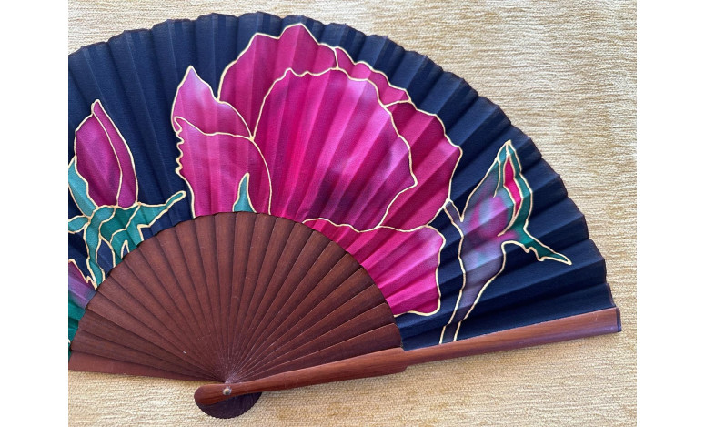 Abanico flor seda