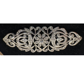 Broche mantilla rodio 2