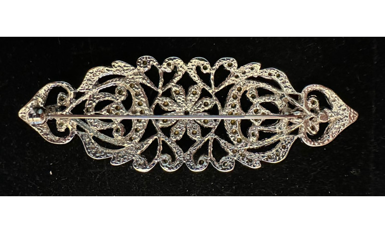Broche mantilla rodio