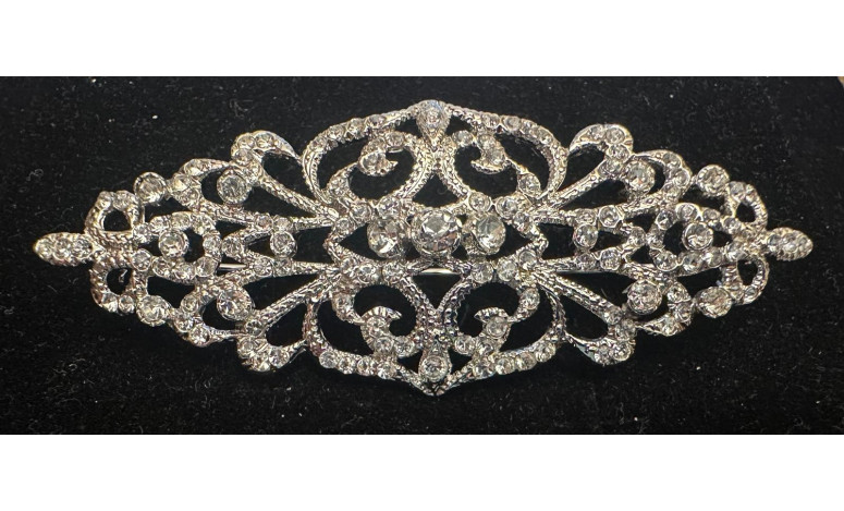 Broche mantilla rodio