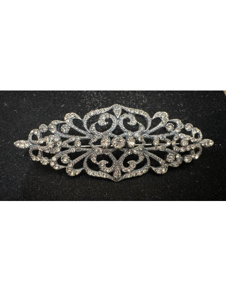 Broche mantilla rodio