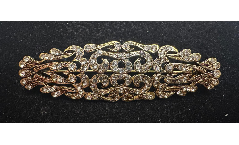 Broche mantilla rodio