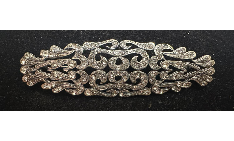 Broche mantilla rodio