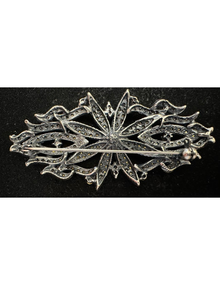 Broche mantilla rodio