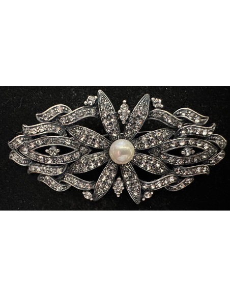 Broche mantilla rodio