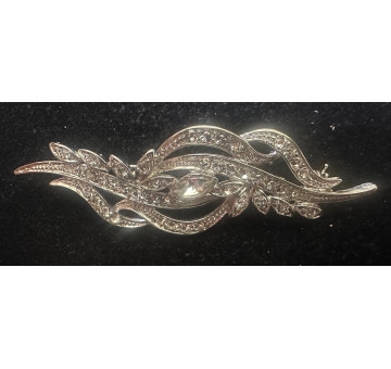 Broche mantilla rodio