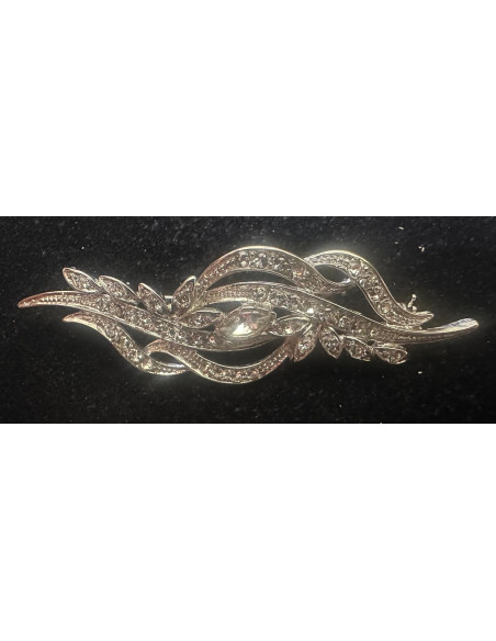 Broche mantilla rodio