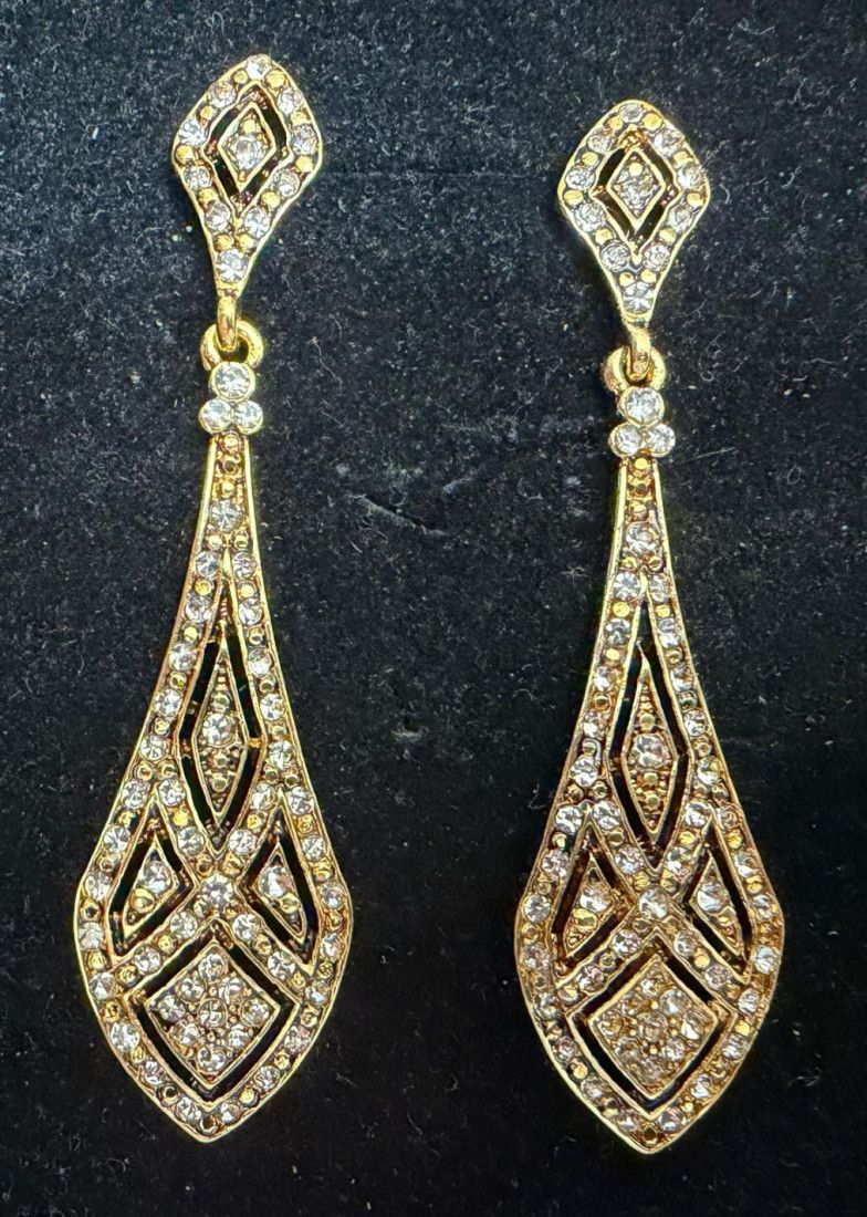 Pendiente mantilla rodio