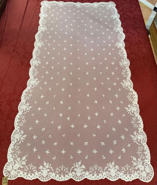 Manto novia mano seda 150*320