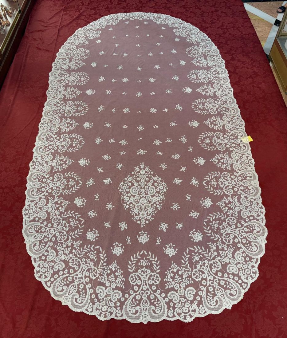 Manto novia mano seda 180*300
