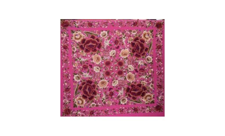 Mantón bordado a mano en seda 140cm