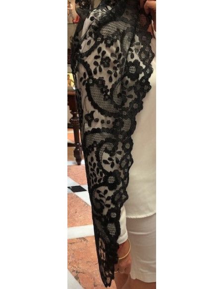Mantilla bordada a mano en seda 120*240