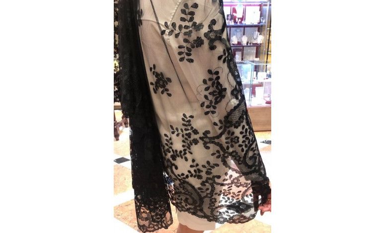 Mantilla bordada a mano en seda 120*240