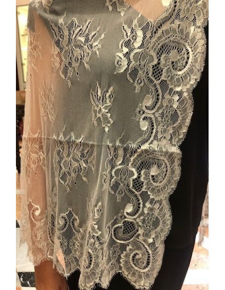 Mantilla bordada a máquina plata 100*220