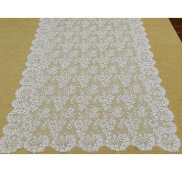 Mantilla bordada a máquina 100*220 2