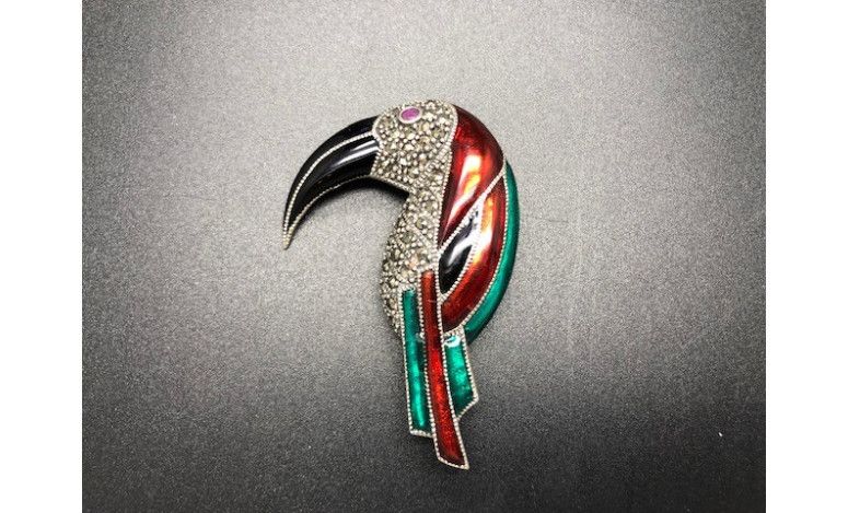 Broche tucán plata con marcasitas y esmalte