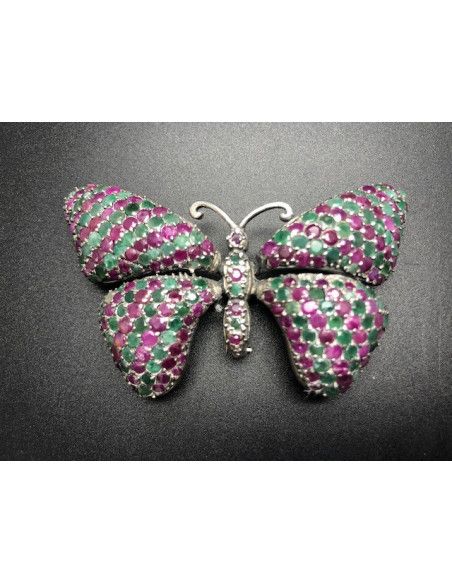 Broche mariposa plata esmeralda y rubi