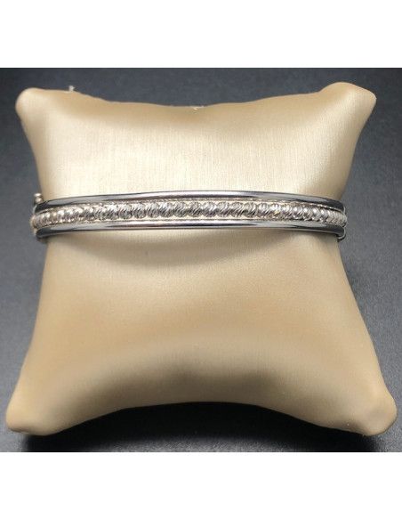 Pulsera plata rígida