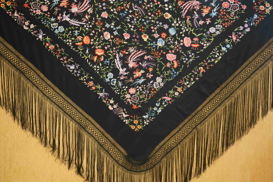 Mantón mano crespón 160cm