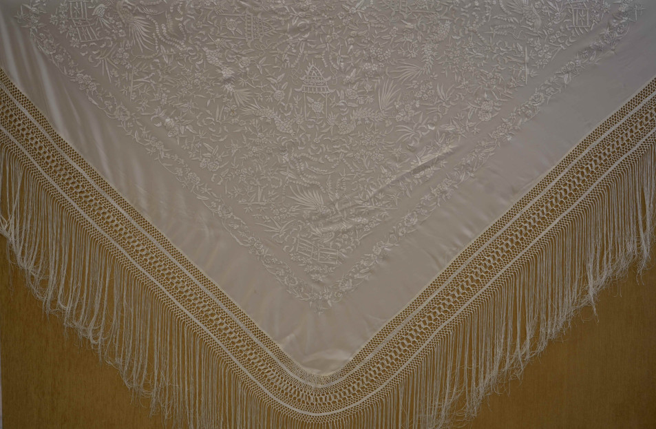 Mantón mano crespón 160cm
