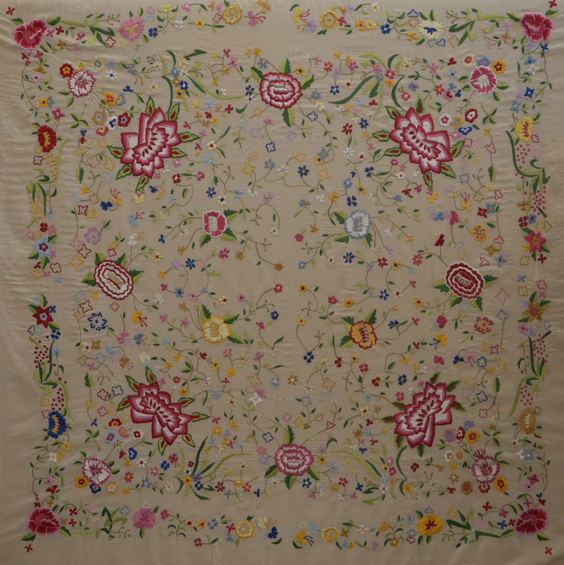 Mantón máquina crespón 130cm