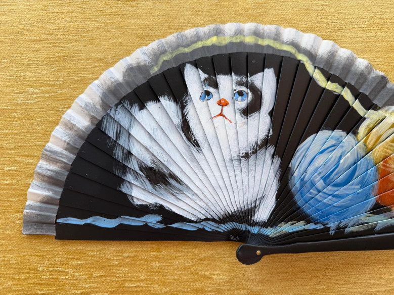 Abanico gato peral