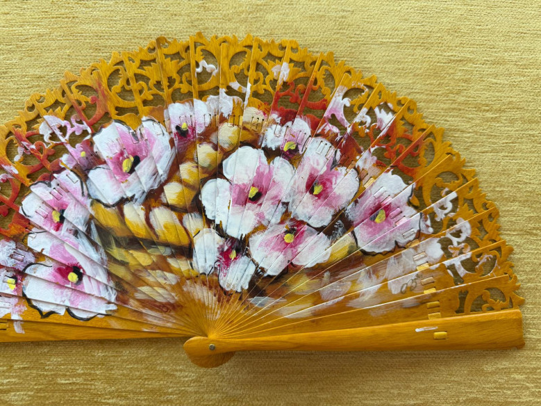 Abanico baraja peral calado flores