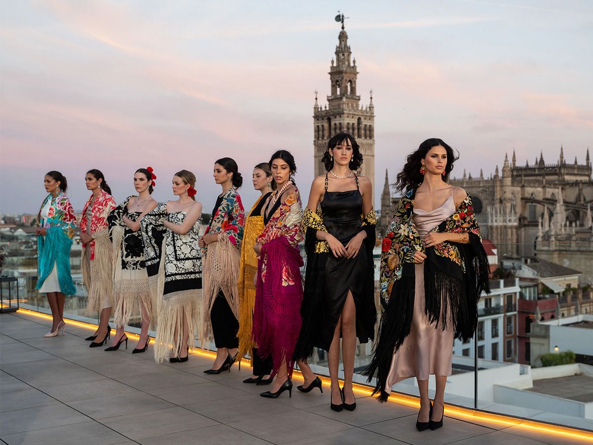 El Mantón de Manila en la moda internacional